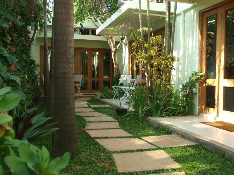 The Gecho Inn Town Jepara Exterior photo
