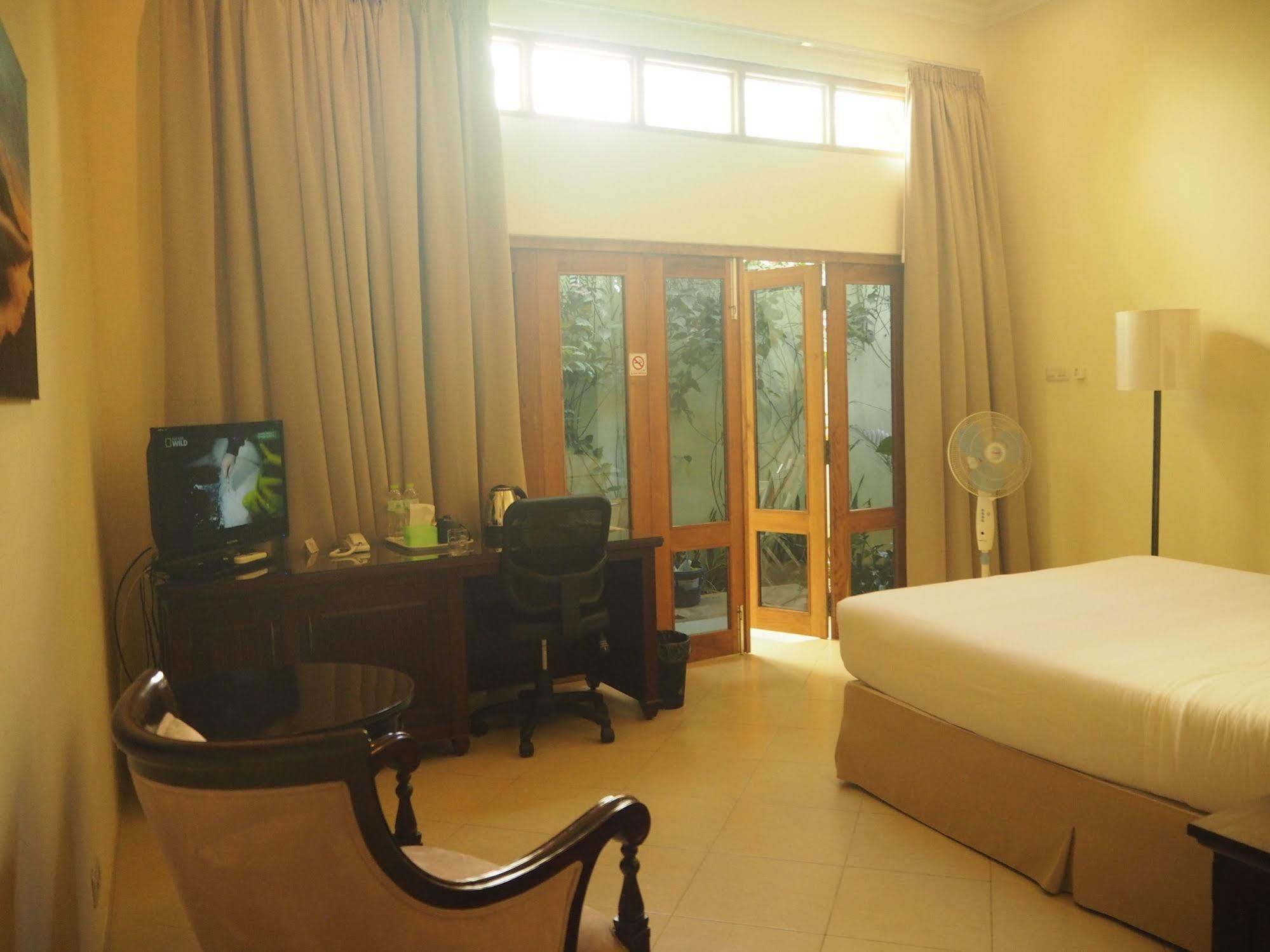 The Gecho Inn Town Jepara Exterior photo